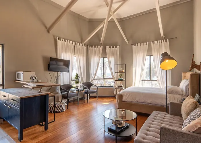 Ocean Luxury Lofts And Suites